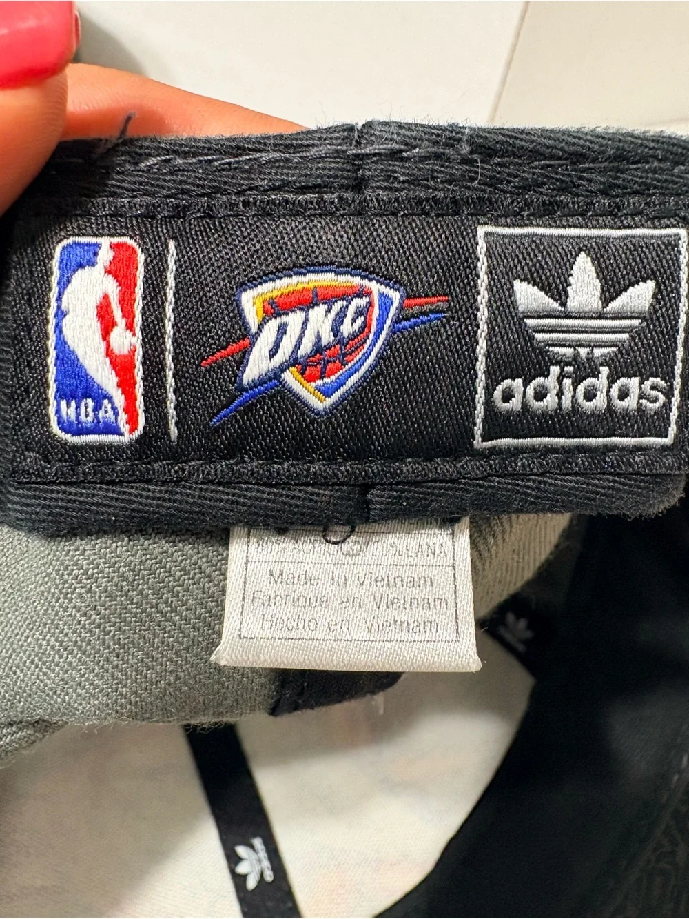 adidas Kids Gray Fitted Cap Hat with Multicolor Basketball OKC Thunder Patch 7